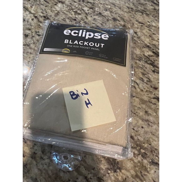 ECLIPSE Kendall Modern Blackout Thermal Rod Pocket Window Curtain for Bedroom or - Picture 5 of 8